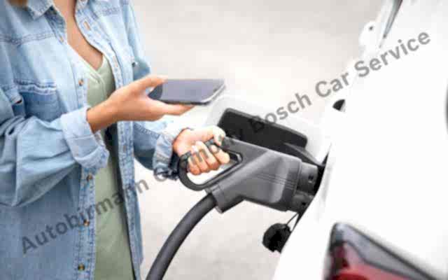 Hibrit Araç Servisi